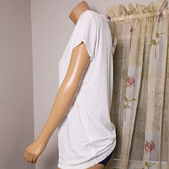 Elegant White V-Neck Short Sleeve Top Size XL - Picture 2 of 7